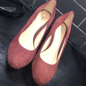 Geox Burgundy Nubuck Heels